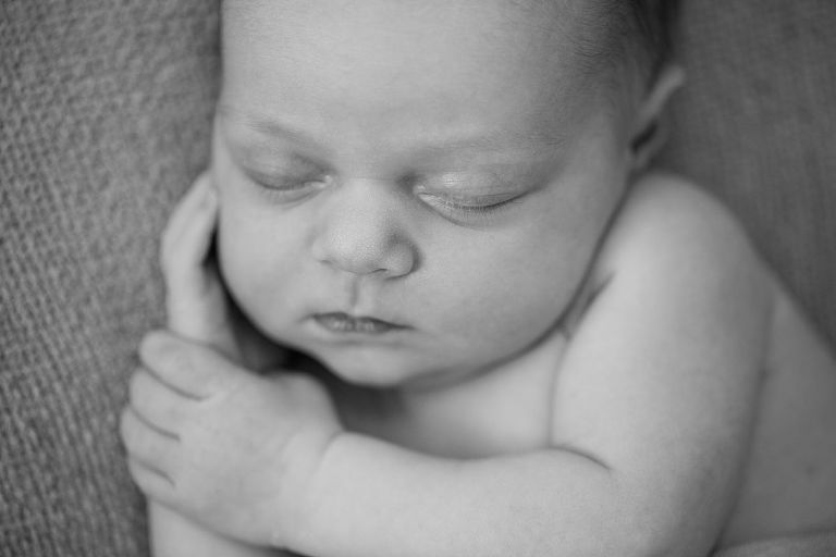 séance photo nouveau-né/ nourrisson à domicile Poissy 78