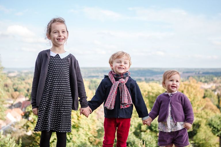 séance photo famille avec enfants Montfort l'Amaury